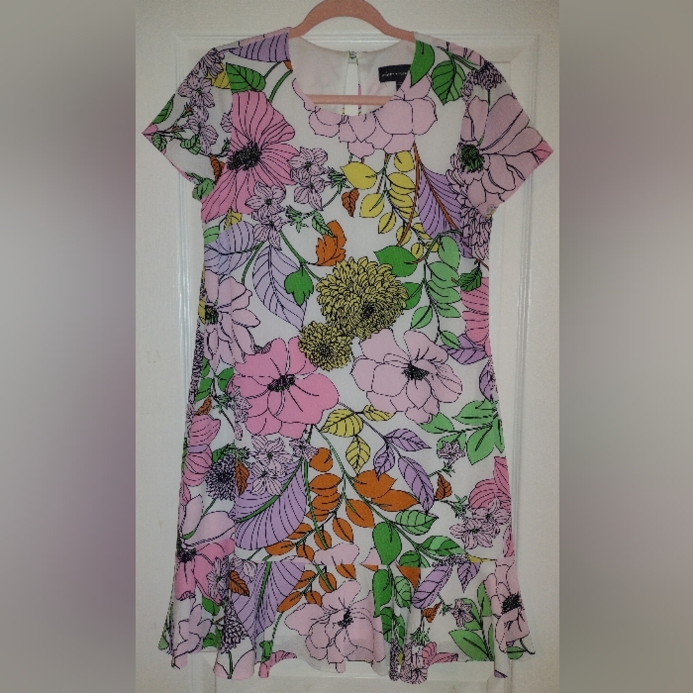 Clover and Sloane Floral patterned Dress